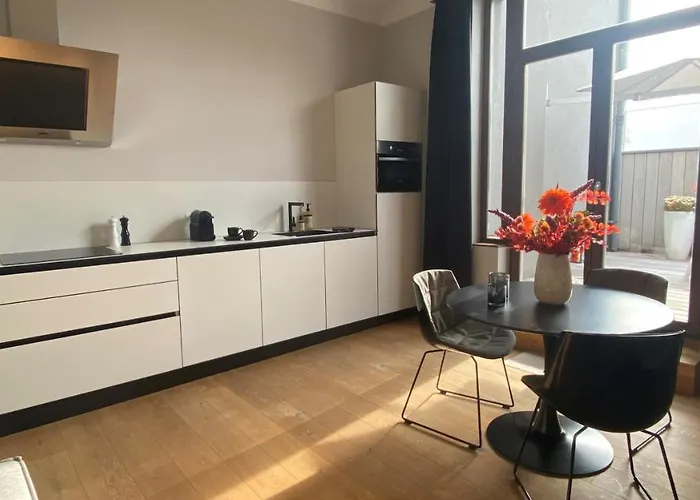 Appartement Square50 Boutique *